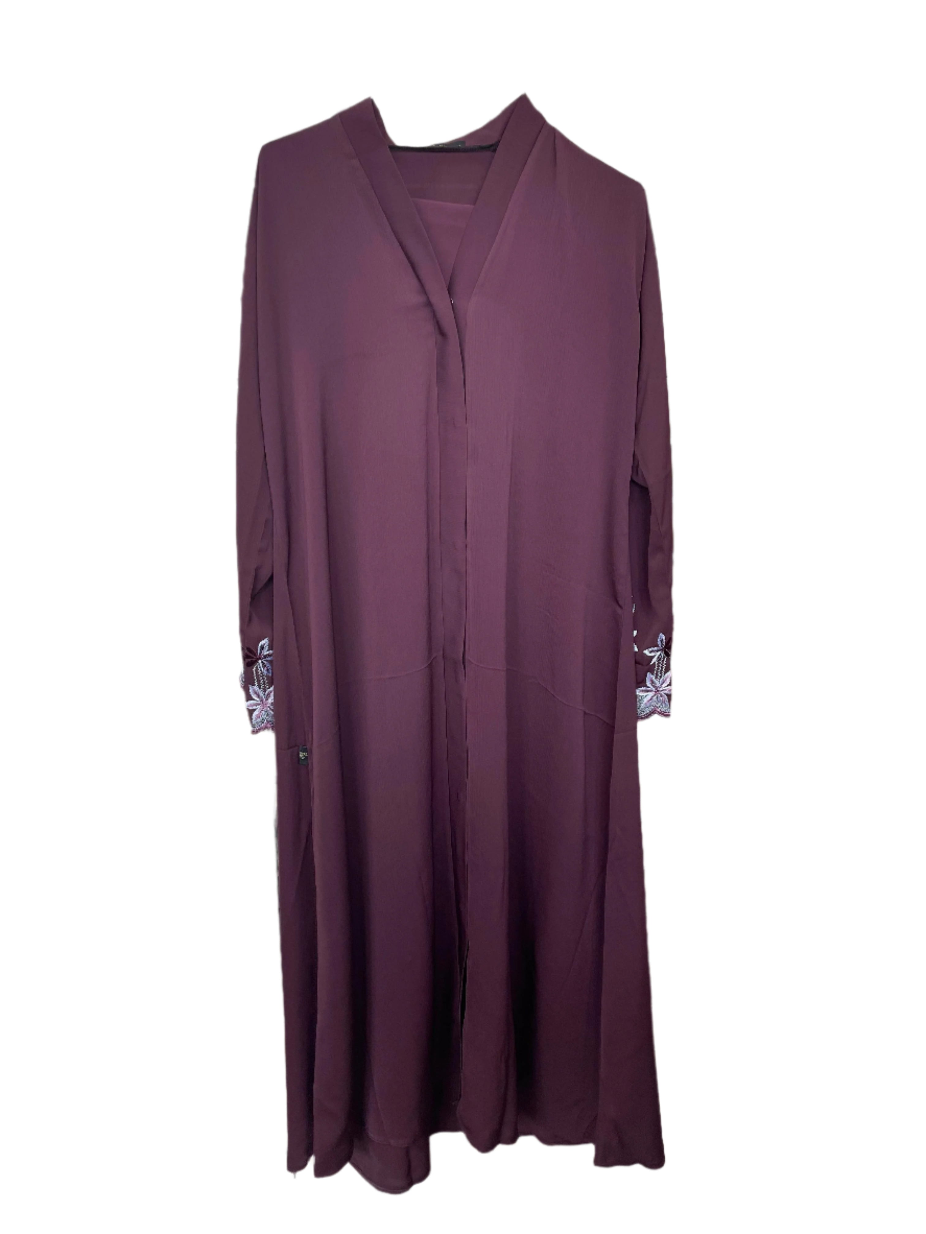 Beautiful Abaya with Floral Sleeve Print