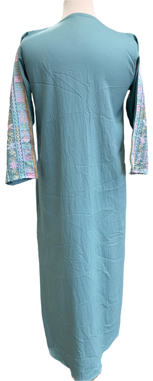 Girls Flower Embroidery Abaya