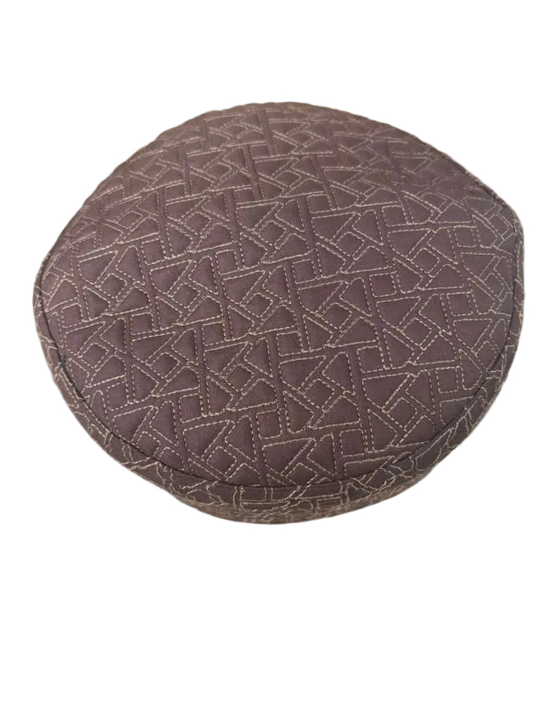 Essential Kufi