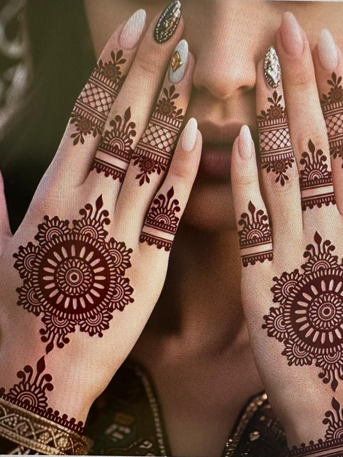 Henna Sticker (Set of 2)