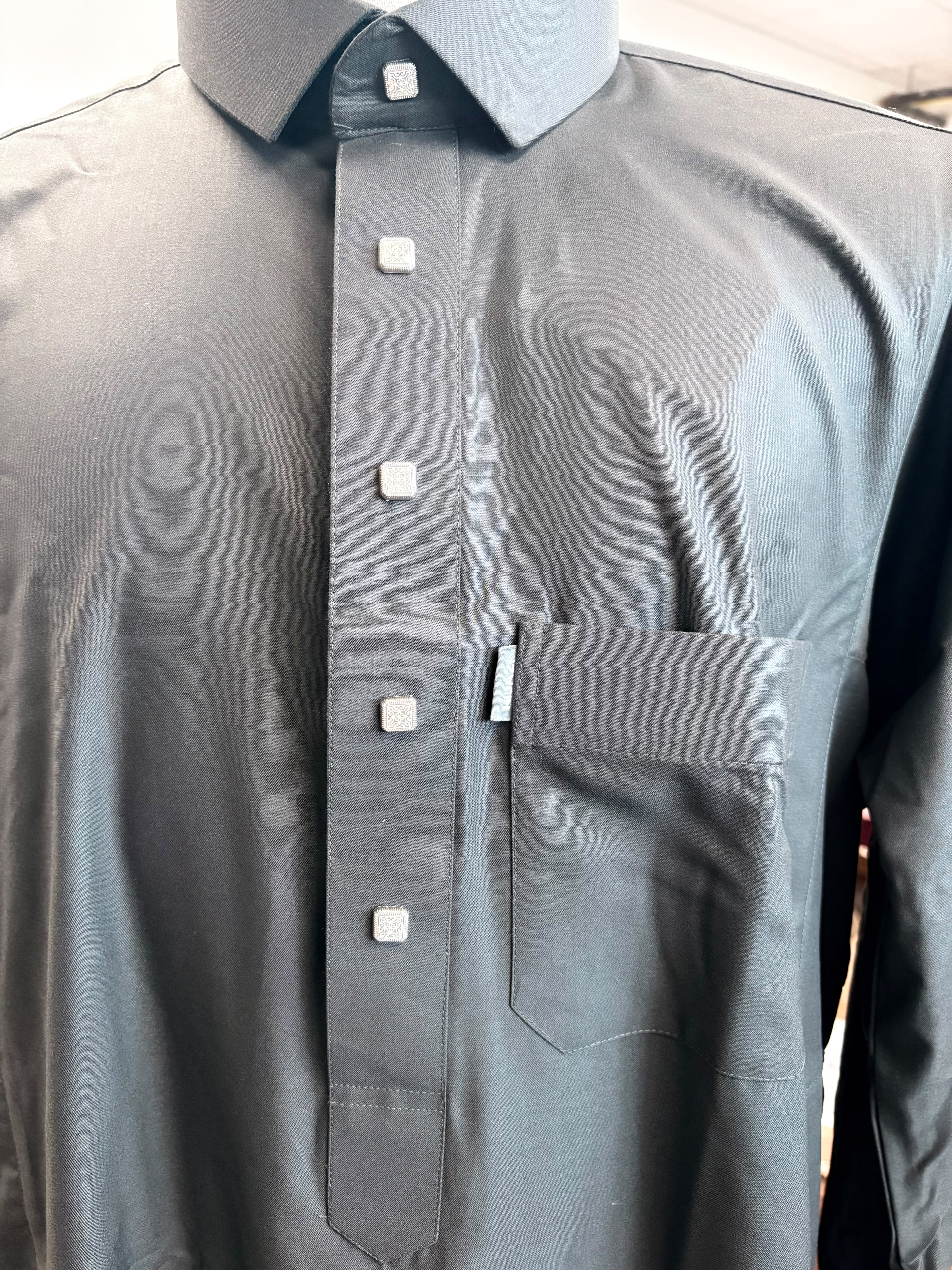 Hijazi Dark Gray Thobe